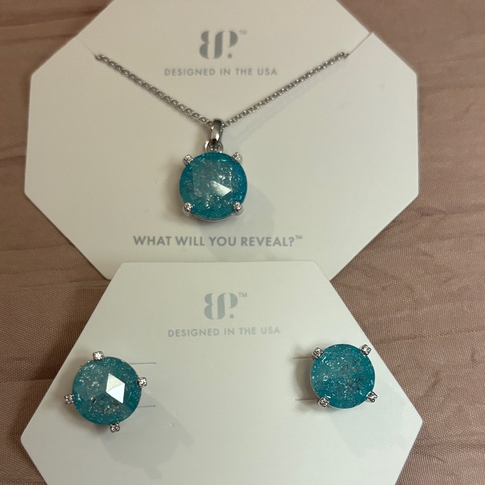 Blue Topaz Ice crystal Necklace and Earring Set